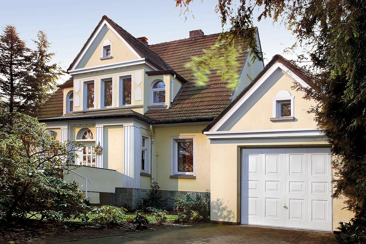 kipptor-garagentor-schwingtor-hoermann-weiss